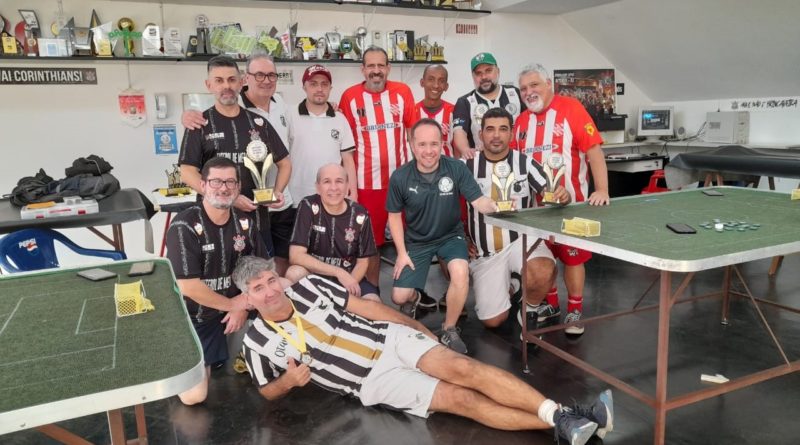 Vinícius Rolim do Corinthians e o Bangu AC do RJ conquistam o Brasileiro de Chapas