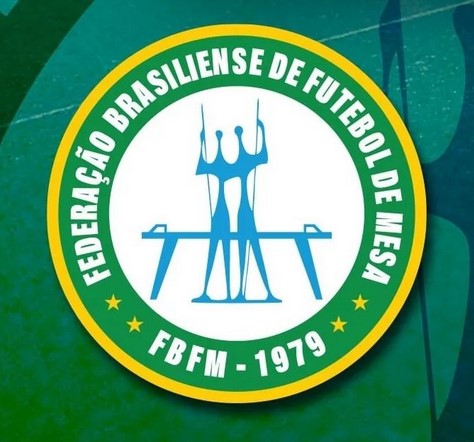 Emblema da Federação Brasiliense de Futebol de Mesa fundada em 1979