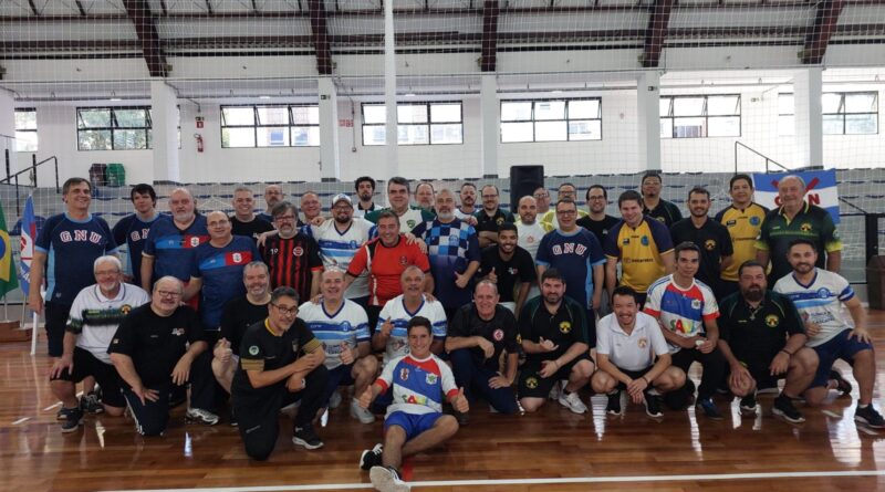 Sandro Ozório é o Campeão do XI Sulbrasileiro da Regra Dadinho 2023!