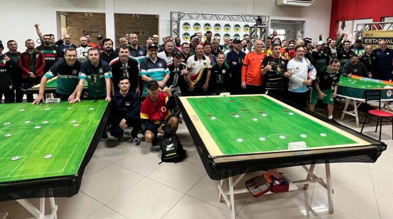 Aldyr Schelee é o Campeão Gaúcho Adulto Cavado 2023