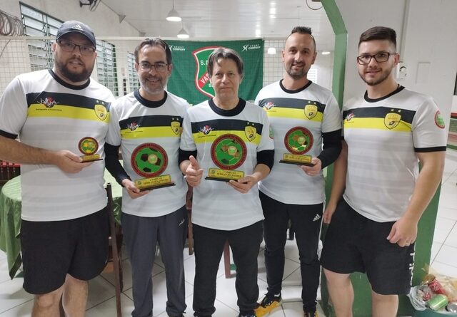 Dobradinha de Caçador no Catarinense de Futebol de Mesa