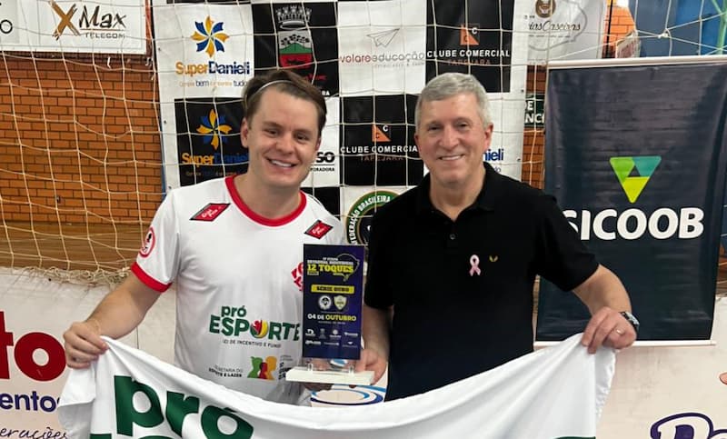 Kevin Kopper (FECI/ADESP) conquistou o título da IV Etapa