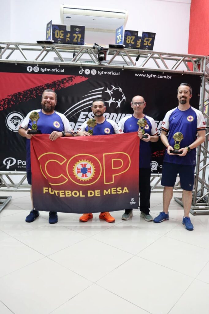 COP conquista o Campeonato por Equipes de Liso
