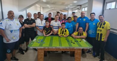 Nacional faz história no futebol de mesa amazonense